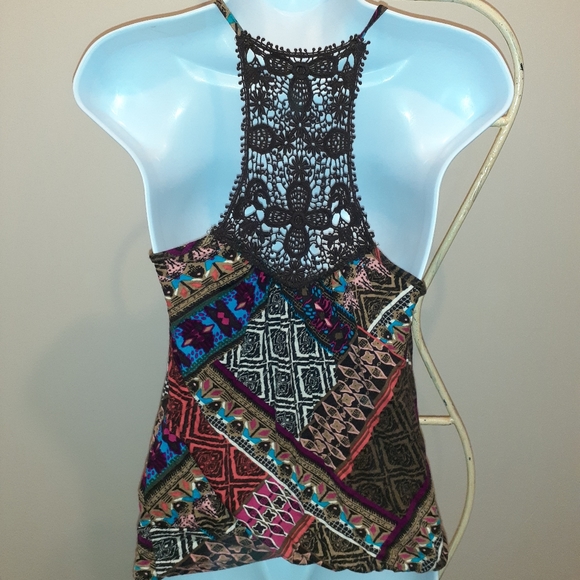 ✌☮$5 Bundle Add-on🌻 BOHO Tank Top 🇨🇦 Small - Picture 4 of 5